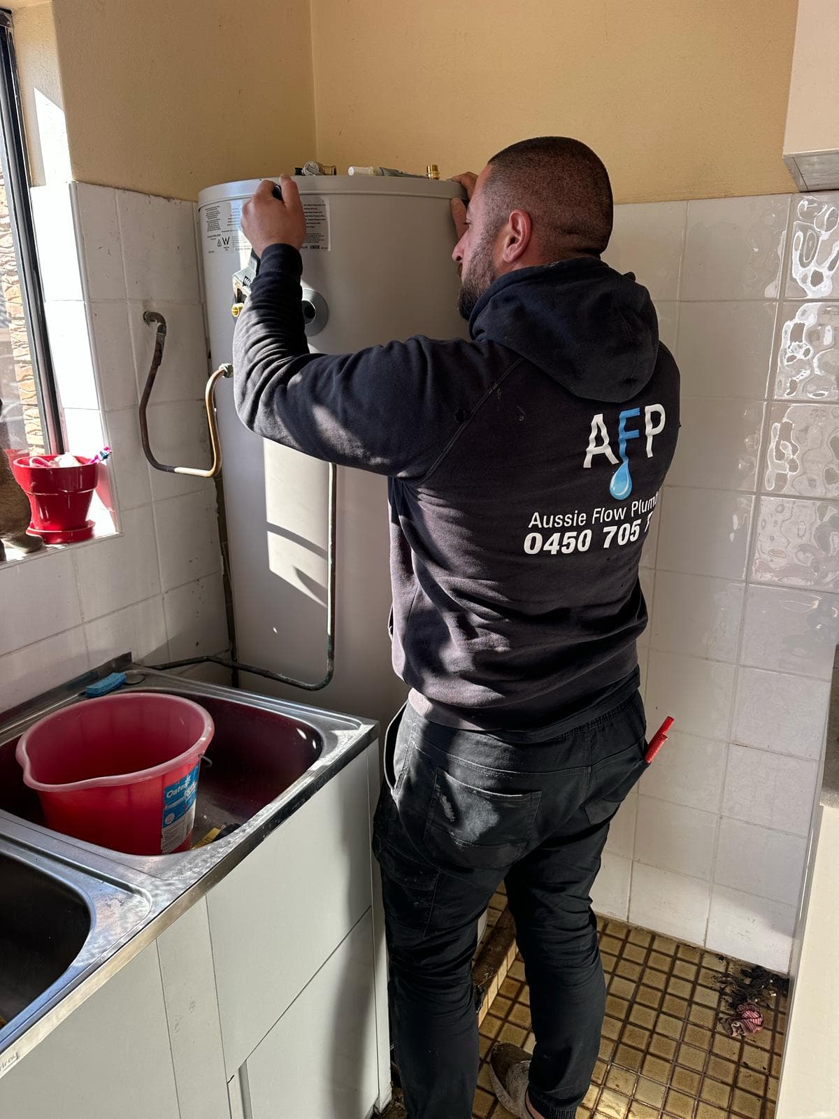 Emergency plumbing and repairs